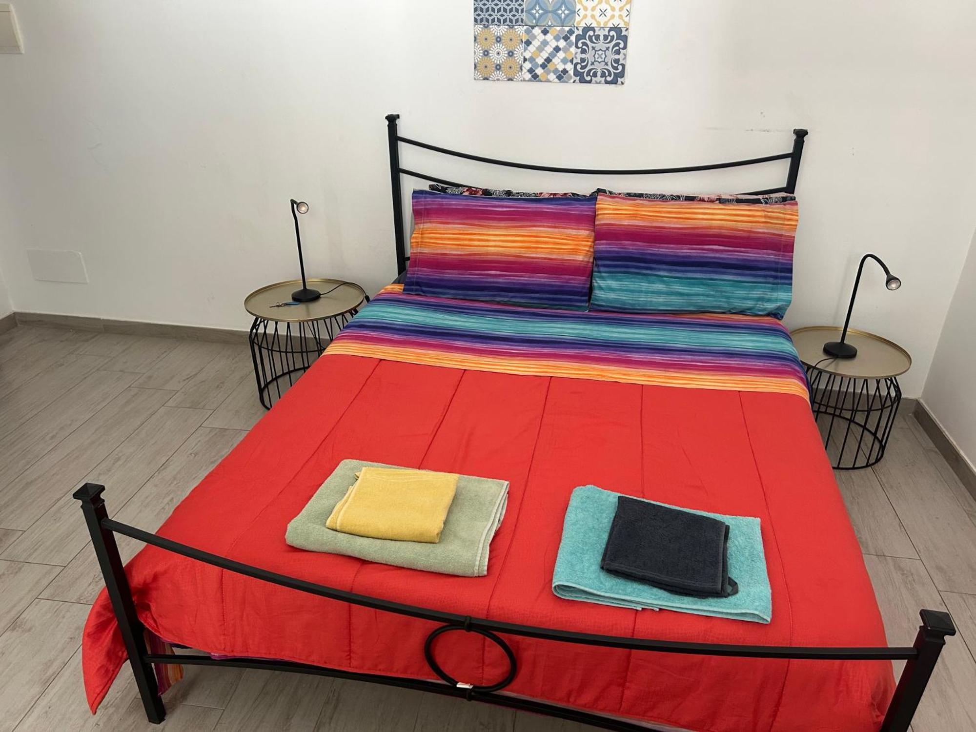 Deni's Per 2 Con Veranda Balcone Vakantiehuis Syracuse