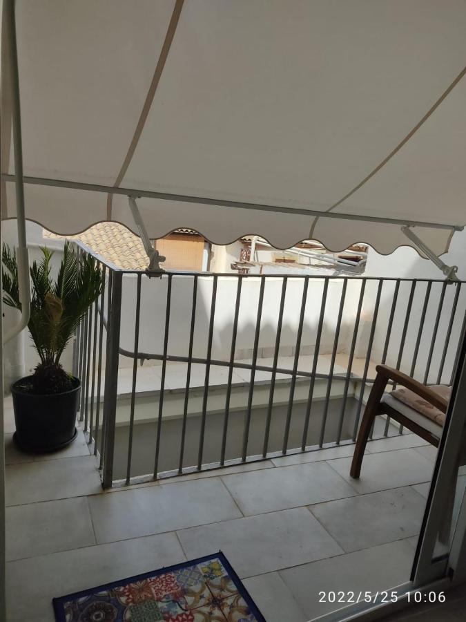 Deni's Per 2 Con Veranda Balcone Holiday home Syracuse